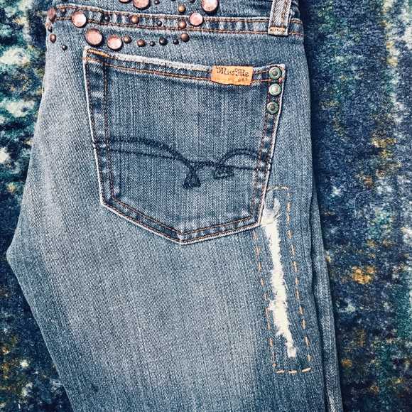 Rare Miss Me Jeans  Beautiful Rose Gold Detailing - Picture 6 of 9